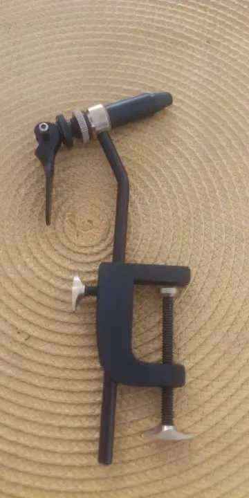 Fly tying vise photographed by a verified buyer